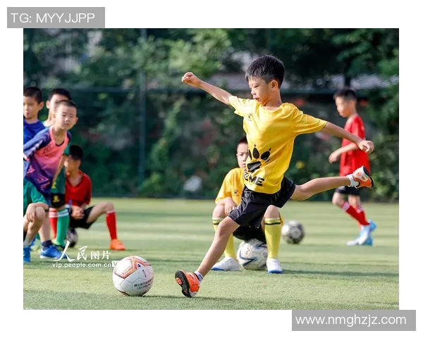 如何轻松贴好足球明星墙纸让你的房间焕然一新