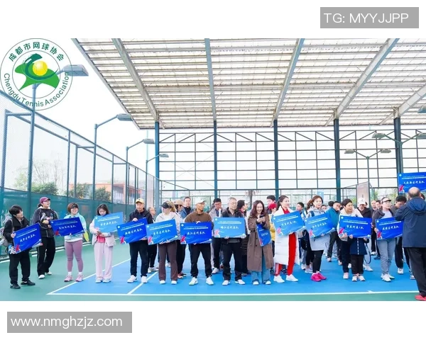 成都网球队的盯防策略揭秘：深度解析网球竞技中的战术运用与团队配合